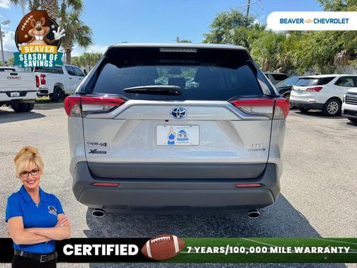 2024 Toyota RAV4 Hybrid XLE