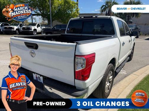 Glacier White 2017 Nissan Titan SV