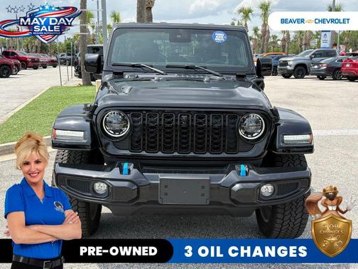 Black Clearcoat 2024 Jeep Wrangler 4xe High Altitude