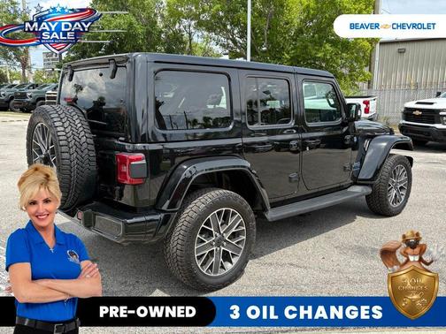 Black Clearcoat 2024 Jeep Wrangler 4xe High Altitude