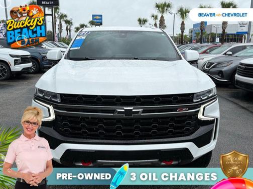 Summit White 2021 Chevrolet Suburban 4WD Z71