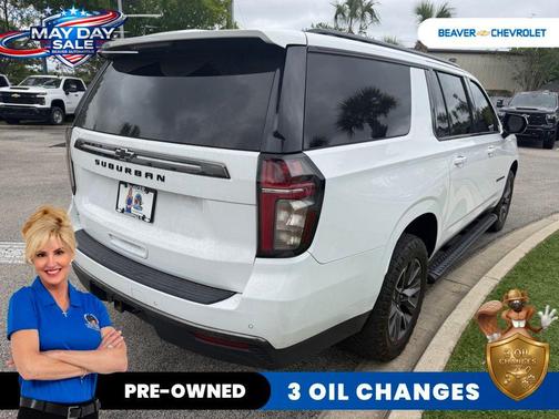 Summit White 2021 Chevrolet Suburban 4WD Z71