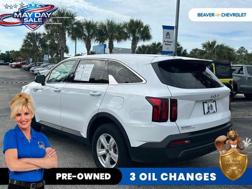 Glacial White Pearl 2023 Kia Sorento LX