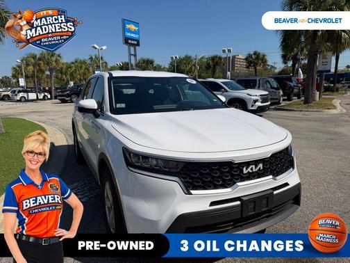 Glacial White Pearl 2023 Kia Sorento LX