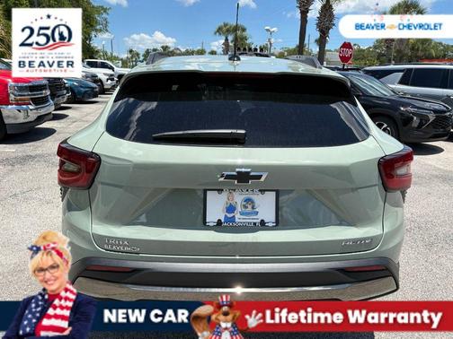 Cacti Green 2026 Chevrolet Trax FWD ACTIV