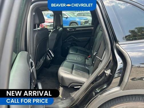 2014 Porsche Cayenne Base (Tiptronic)