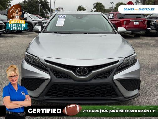 2022 Toyota Camry SE