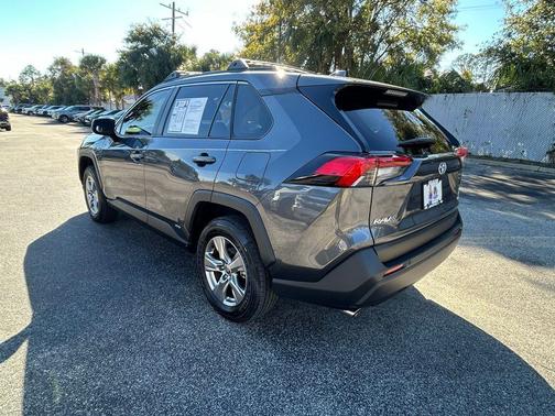 2023 Toyota RAV4 Hybrid LE