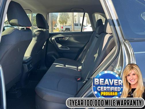 2023 Toyota RAV4 Hybrid LE