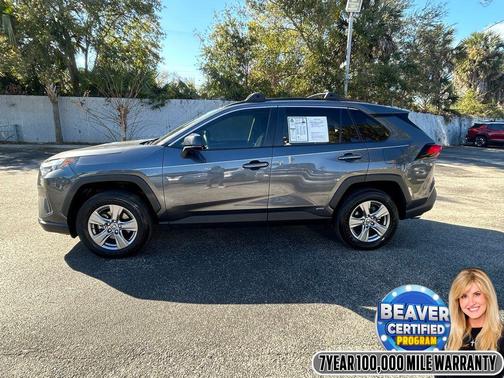 2023 Toyota RAV4 Hybrid LE