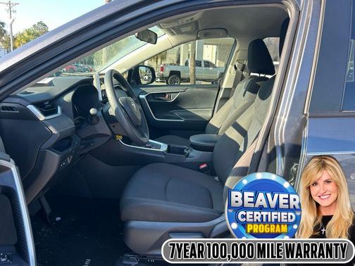 2023 Toyota RAV4 Hybrid LE