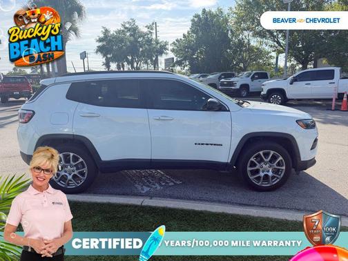 Bright White Clearcoat 2022 Jeep Compass Latitude Lux