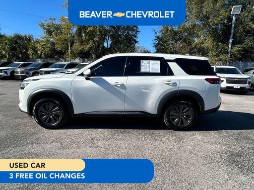 2022 Nissan Pathfinder S 4WD