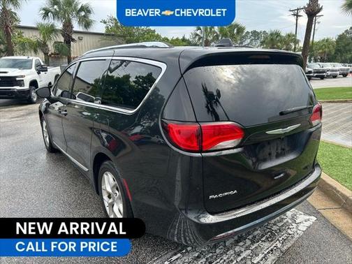 2018 Chrysler Pacifica Touring-L Plus
