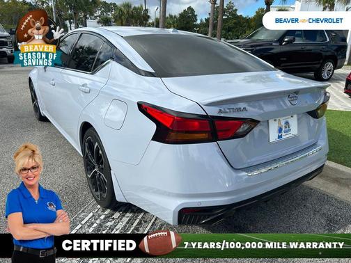 2023 Nissan Altima SR FWD