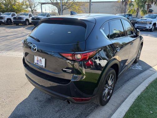 2021 Mazda CX-5 Signature