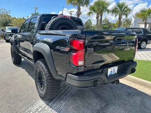 2025 Chevrolet Colorado ZR2