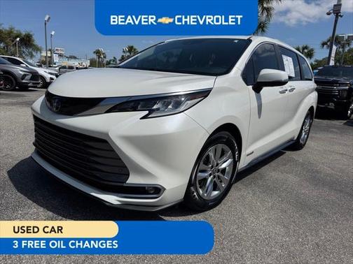 2021 Toyota Sienna Limited 7-Passenger
