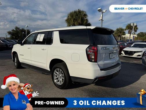 2023 Chevrolet Suburban LT