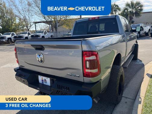 2020 RAM 2500 Tradesman Crew Cab 4X4 6'4' Box