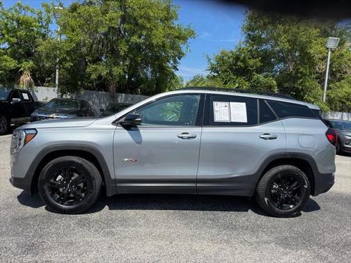 2023 GMC Terrain AWD AT4