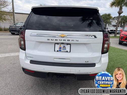 2024 Chevrolet Suburban LT