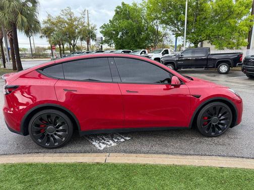 2022 Tesla Model Y Performance Dual Motor All-Wheel Drive