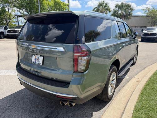 Silver Sage 2024 Chevrolet Suburban Premier