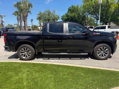 Black 2021 Chevrolet Silverado 1500 RST