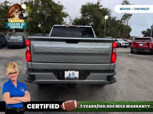 2025 Chevrolet Silverado 1500 Custom