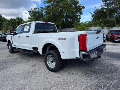 2024 Ford F-350 XLT