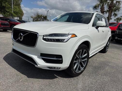 2019 Volvo XC90 T5 Momentum
