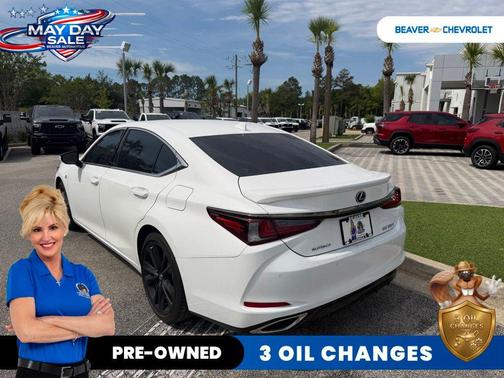 Ultra White 2022 Lexus IS 350 Base