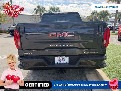 2023 GMC Sierra 1500 AT4X