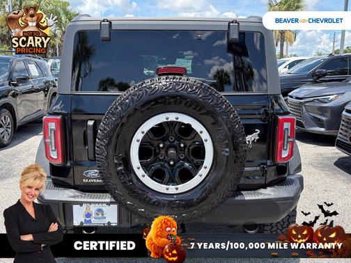 Shadow Black 2025 Ford Bronco Badlands