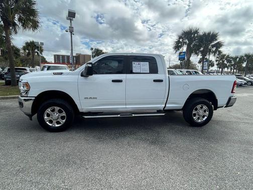 2023 RAM 2500 Big Horn Crew Cab 4x4 6'4' Box