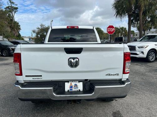 2023 RAM 2500 Big Horn Crew Cab 4x4 6'4' Box