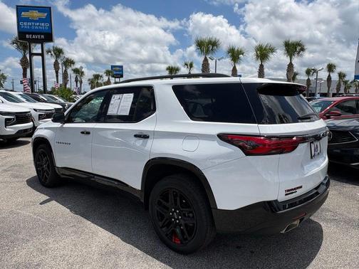 Summit White 2023 Chevrolet Traverse Premier