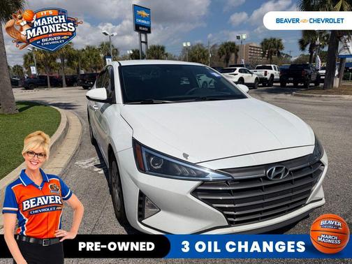 2020 Hyundai ELANTRA SE