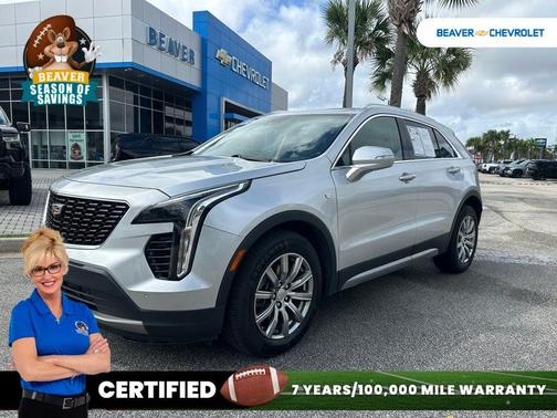 2022 Cadillac XT4 Premium Luxury