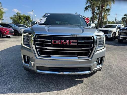 2023 GMC Yukon SLT