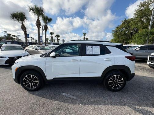 Summit White 2024 Chevrolet Trailblazer LT