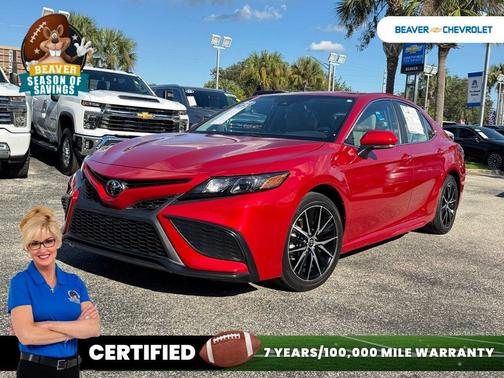 2022 Toyota Camry SE