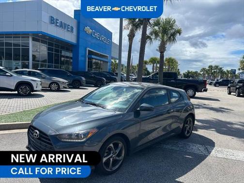 2019 Hyundai Veloster 2