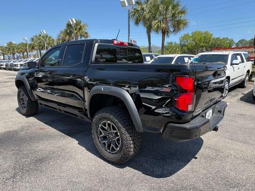Black 2026 Chevrolet Colorado ZR2
