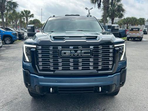 2025 GMC Sierra 2500 Denali Ultimate