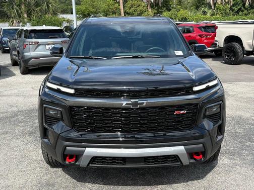 Mosaic Black Metallic 2026 Chevrolet Traverse AWD Z71