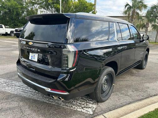 2026 Chevrolet Suburban High Country, RWD