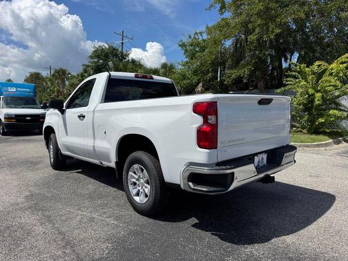 2025 Chevrolet Silverado 1500 WT