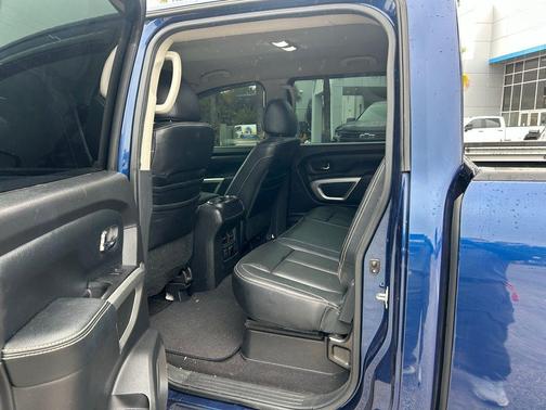 2017 Nissan Titan XD PRO-4X